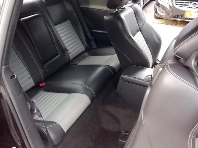 2010 Dodge Challenger SE