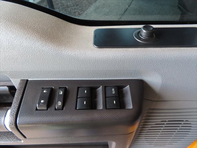 2012 Ford F-450 Crew Cab 176 WB 60 CA XL