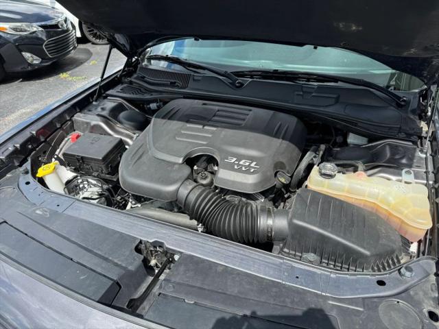 2022 Dodge Challenger SXT