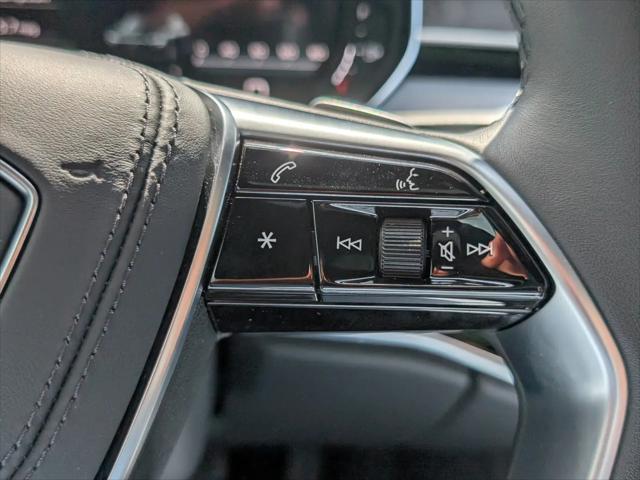 2025 Audi A8 L 55 TFSI quattro Tiptronic