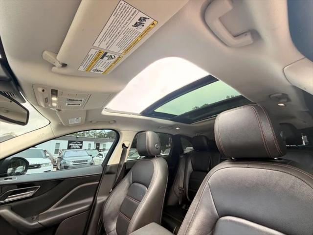 2017 Jaguar F-PACE 35t Prestige