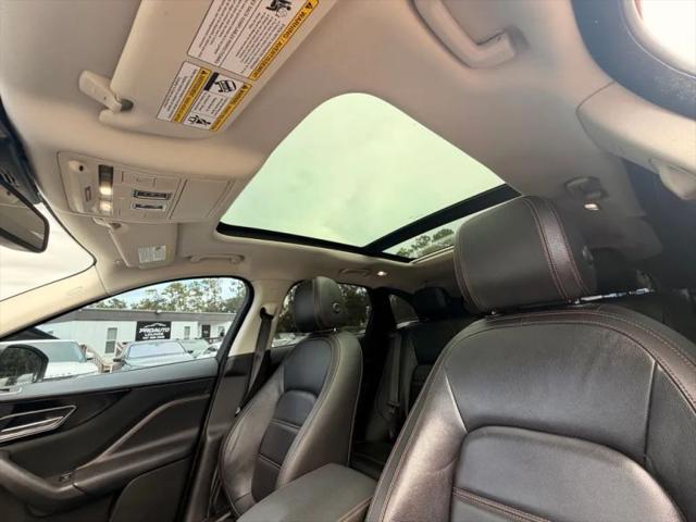 2017 Jaguar F-PACE 35t Prestige