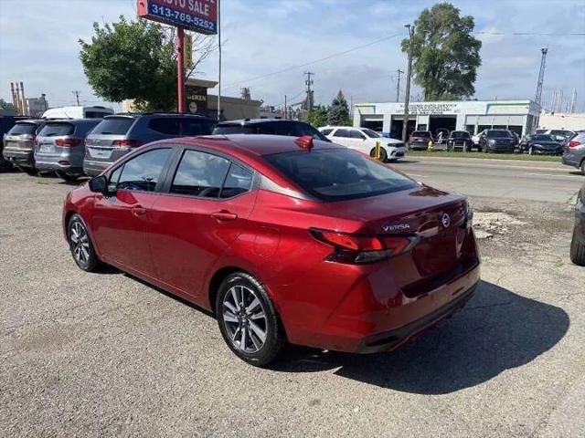 2021 Nissan Versa SV Xtronic CVT
