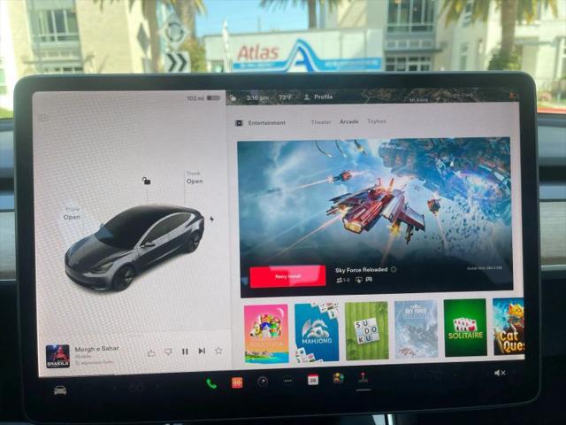 2019 Tesla Model 3 Standard Range Plus
