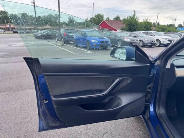 2021 Tesla Model 3 Standard Range Plus Rear-Wheel Drive