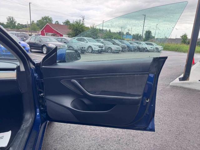 2021 Tesla Model 3 Standard Range Plus Rear-Wheel Drive