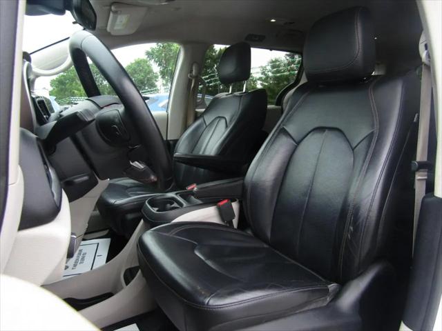 2018 Chrysler Pacifica Touring L