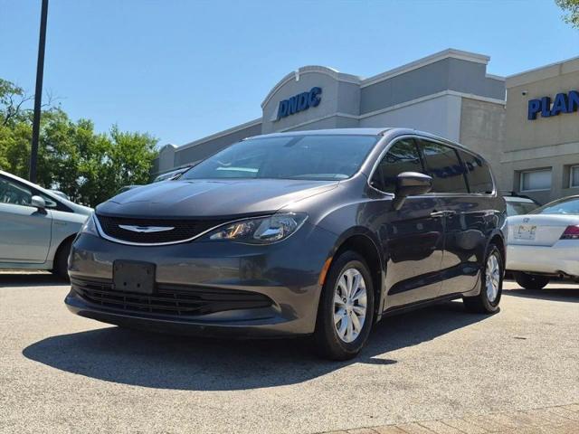 2017 Chrysler Pacifica Touring
