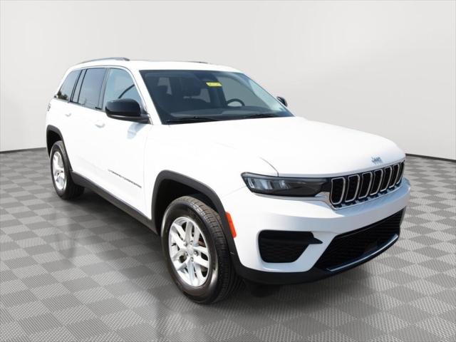 2023 Jeep Grand Cherokee Laredo 4x4
