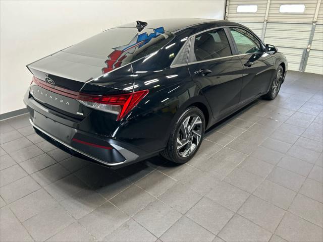 2024 Hyundai Elantra Hybrid Limited