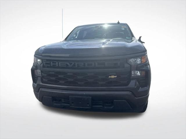 2022 Chevrolet Silverado 1500 4WD Crew Cab Short Bed Custom 2022 Chevrolet Silverado 1500 4WD Crew Cab Short Bed Custom
