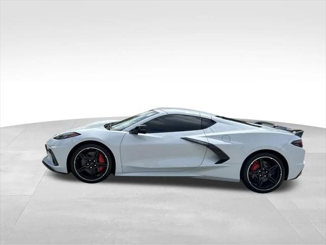 2021 Chevrolet Corvette Stingray RWD Coupe 2LT 2021 Chevrolet Corvette Stingray RWD Coupe 2LT