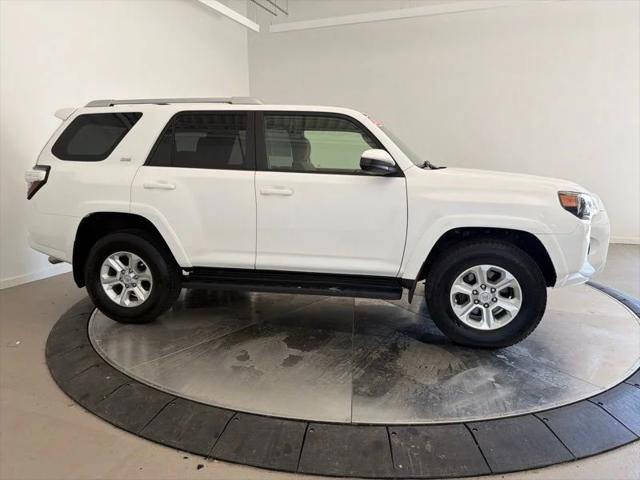 2018 Toyota 4Runner SR5 2018 Toyota 4Runner SR5