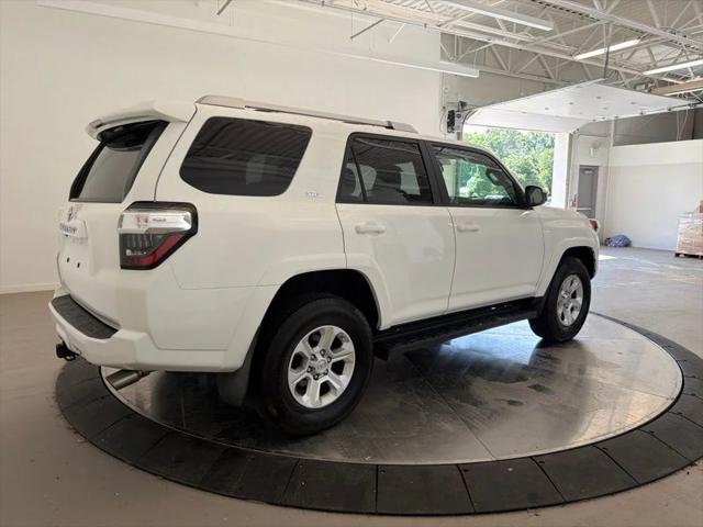 2018 Toyota 4Runner SR5 2018 Toyota 4Runner SR5