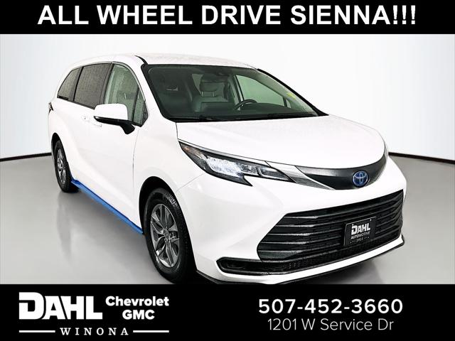 2021 Toyota Sienna LE for sale in Winona, MN