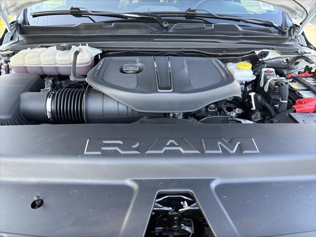 2026 Ram 1500 Warlock Crew Cab 4x4 57 Box