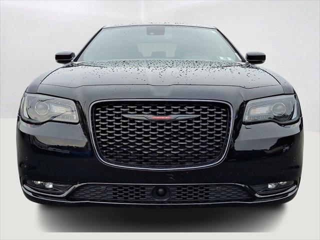 2023 Chrysler 300 300S 2023 Chrysler 300 300S