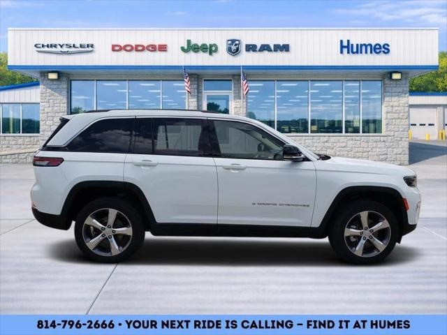 2022 Jeep Grand Cherokee Limited 4x4 2022 Jeep Grand Cherokee Limited 4x4