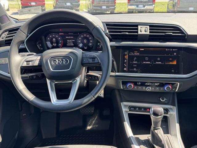2025 Audi Q3 Premium 45 TFSI S line quattro Tiptronic 2025 Audi Q3 Premium 45 TFSI S line quattro Tiptronic