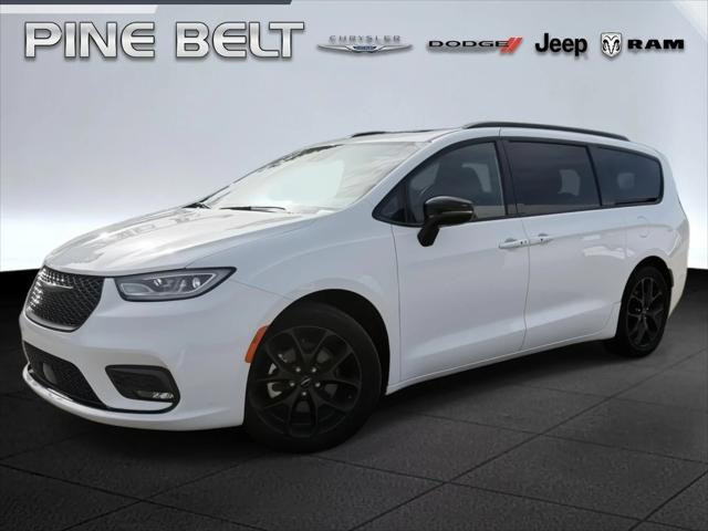 2025 Chrysler Pacifica Limited for sale in Hattiesburg, MS