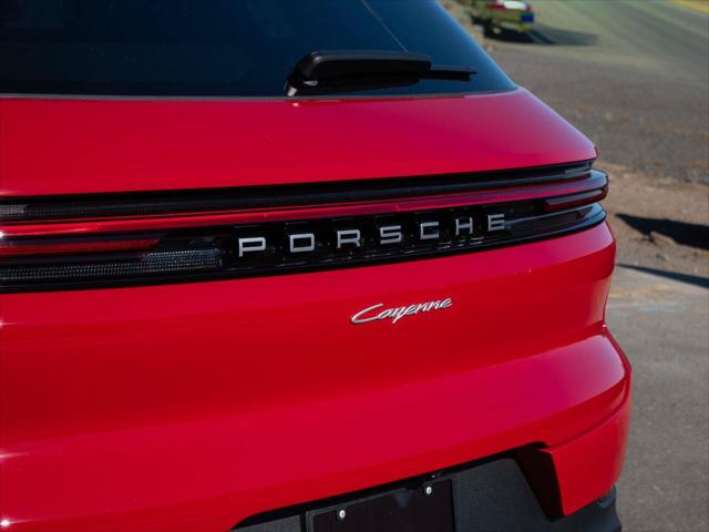 2026 Porsche Cayenne AWD