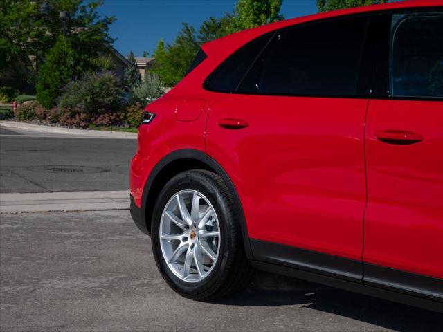 2026 Porsche Cayenne AWD
