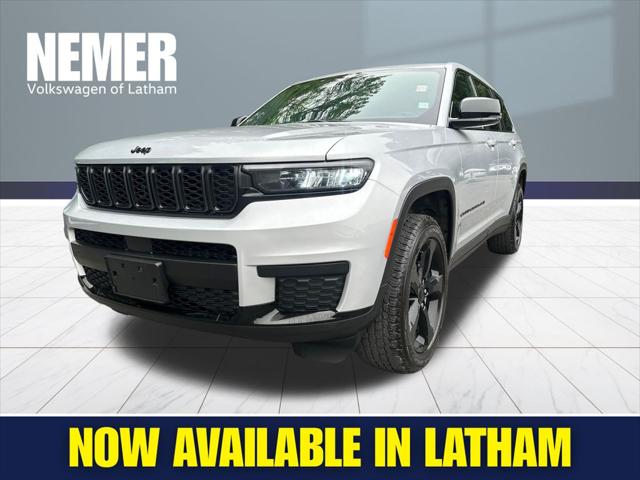 2023 Jeep Grand Cherokee L Altitude 4x4 for sale in Latham, NY