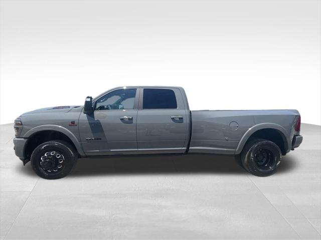 2026 Ram 3500 Limited Crew Cab 4x4 8 Box