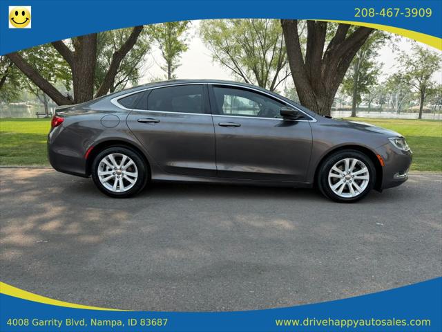 2015 Chrysler 200 Limited