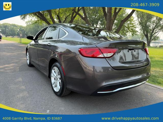 2015 Chrysler 200 Limited