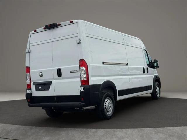 2025 Ram ProMaster 2500 Cargo Van Tradesman High Roof 159 WB w/Pass Seat