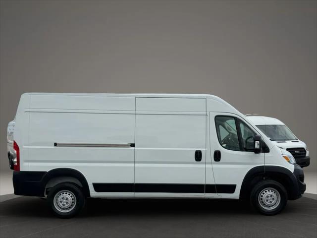 2025 Ram ProMaster 2500 Cargo Van Tradesman High Roof 159 WB w/Pass Seat