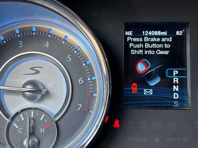 2012 Chrysler 300 S V6