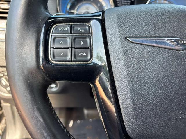 2012 Chrysler 300 S V6