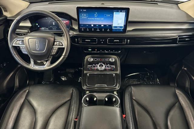 2022 Lincoln Nautilus Standard