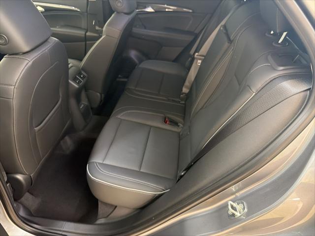 2021 Buick Envision AWD Essence