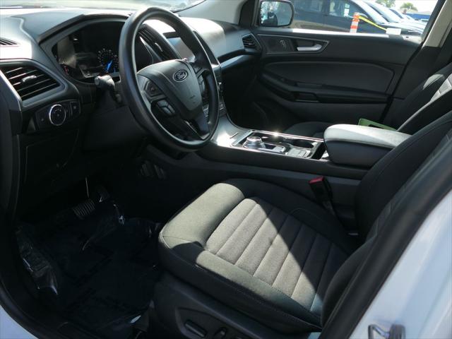 2020 Ford Edge SE