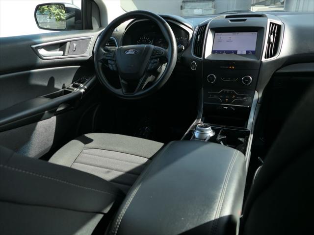 2020 Ford Edge SE