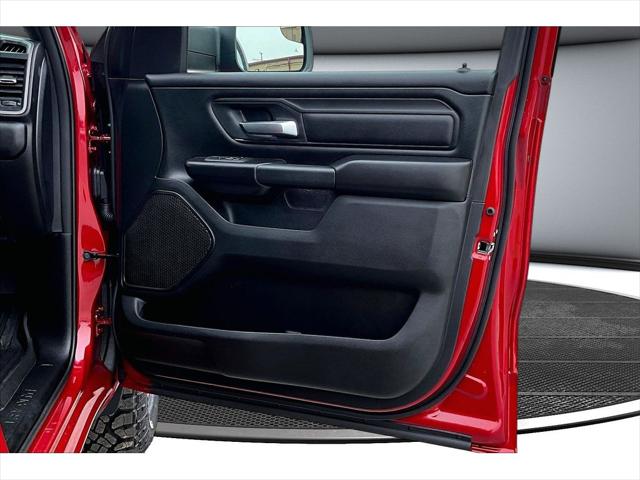2026 Ram 1500 Warlock Crew Cab 4x4 5'7" Box