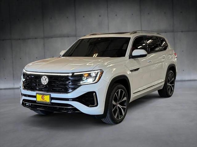 2024 Volkswagen Atlas 2.0T SEL Premium R-Line for sale in Bakersfield, CA