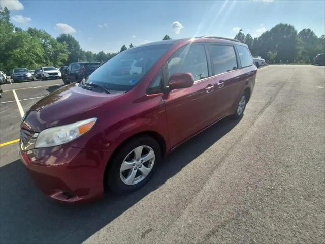2017 Toyota Sienna LE 8 Passenger for sale in Richmond, VA