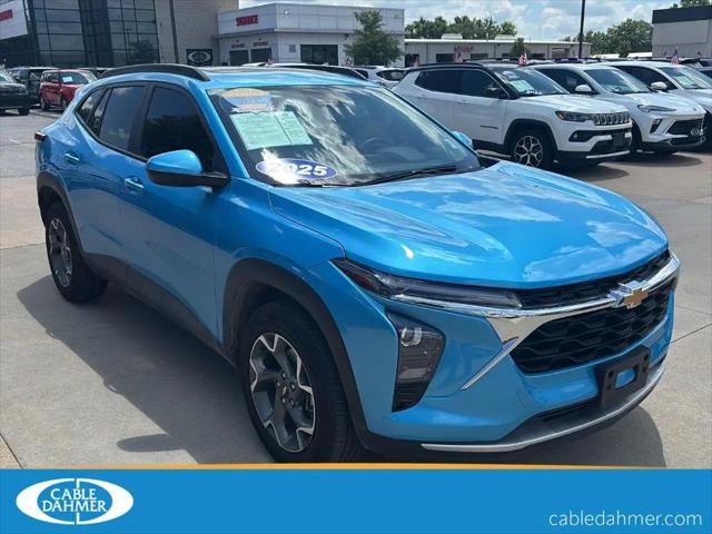2025 Chevrolet Trax FWD LT for sale in Lawrence, KS