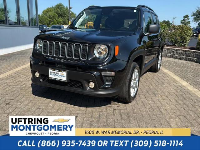2022 Jeep Renegade Latitude 4x4 for sale in Peoria, IL
