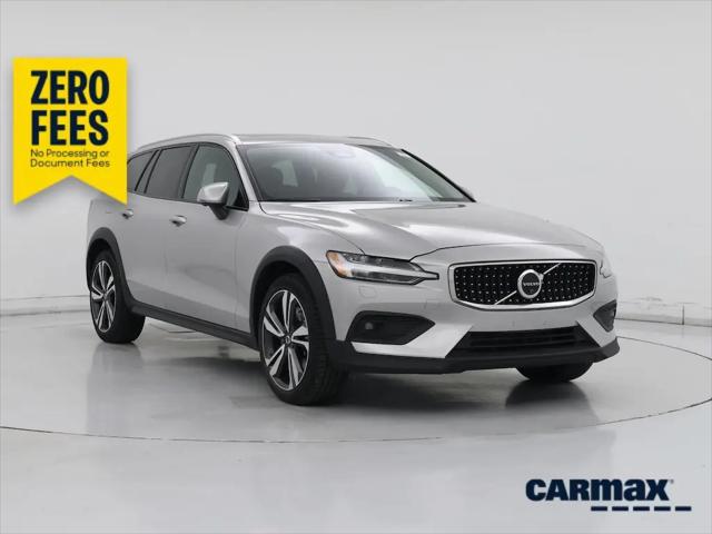 2025 Volvo V60 Cross Country Plus, B5 AWD Gas (mild hybrid) for sale in Pineville, NC