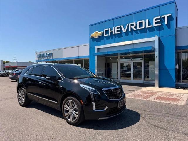 2025 Cadillac XT5 AWD Premium Luxury for sale in Glendale, WI