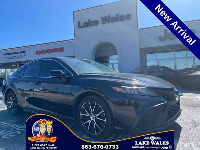 2021 Toyota Camry SE for sale in Lake Wales, FL
