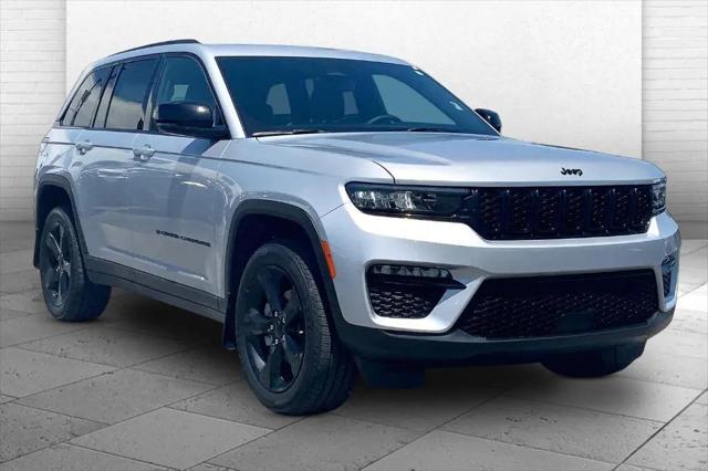 2024 Jeep Grand Cherokee Limited 4x4 for sale in Independence, MO