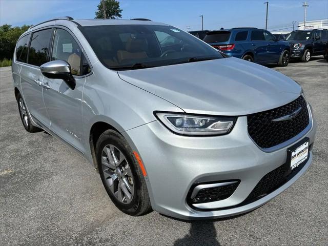 2023 Chrysler Pacifica Hybrid Pinnacle for sale in Rochester, NY