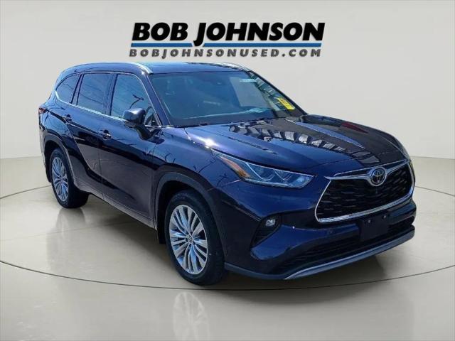 2025 Toyota Highlander Platinum for sale in Rochester, NY