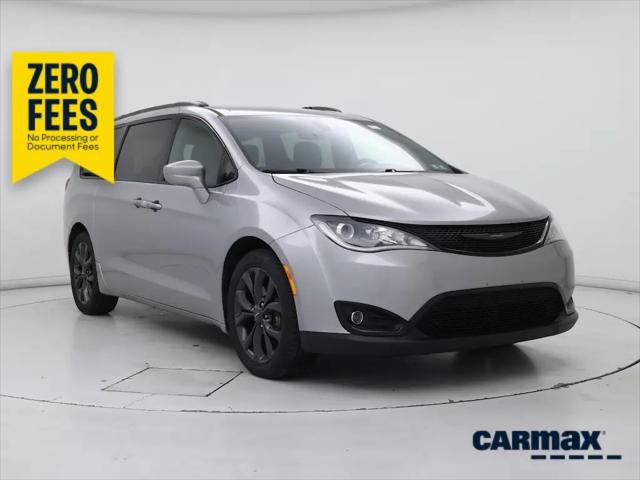 2019 Chrysler Pacifica Touring L for sale in Easton, PA
